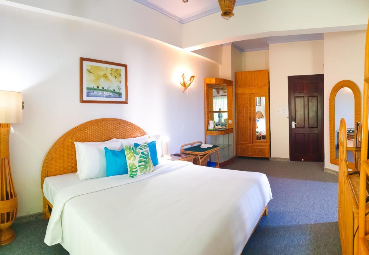 Khách sạn Ant 3*