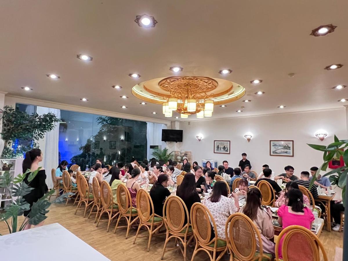 Khách sạn Ant 3*