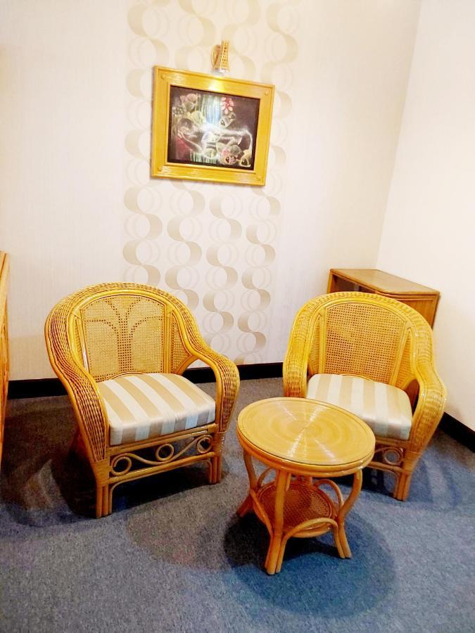 Ant Khách sạn 3*